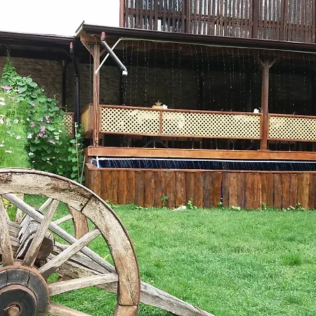 Gunes Bed & Breakfast